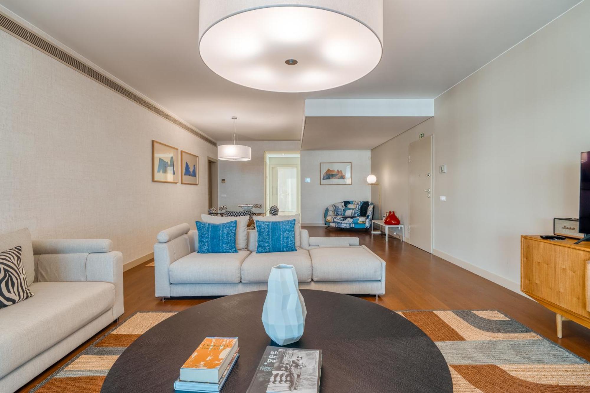 Suite 107 - Two Bedroom Apartment Фуншал Екстериор снимка