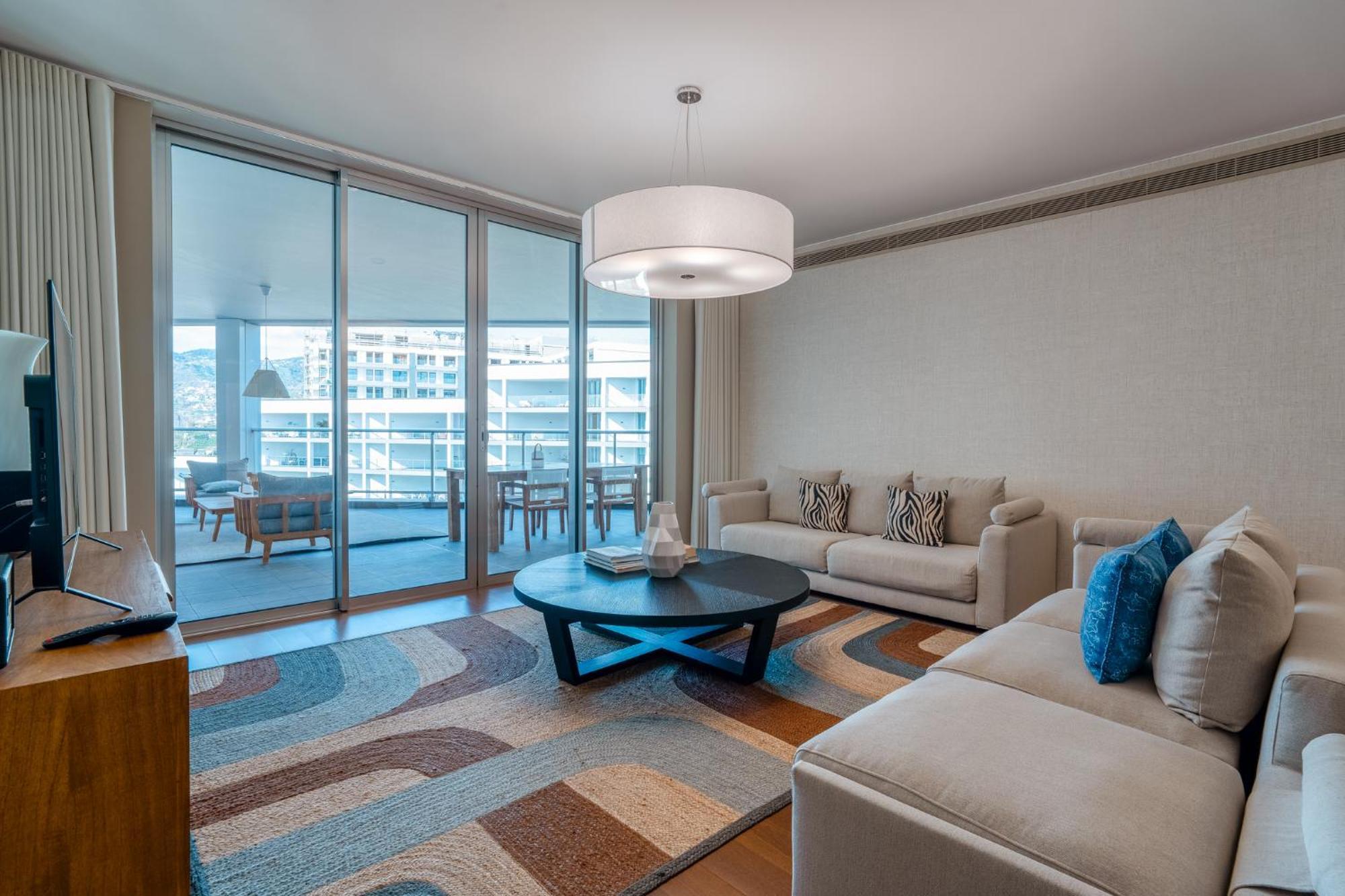 Suite 107 - Two Bedroom Apartment Фуншал Екстериор снимка