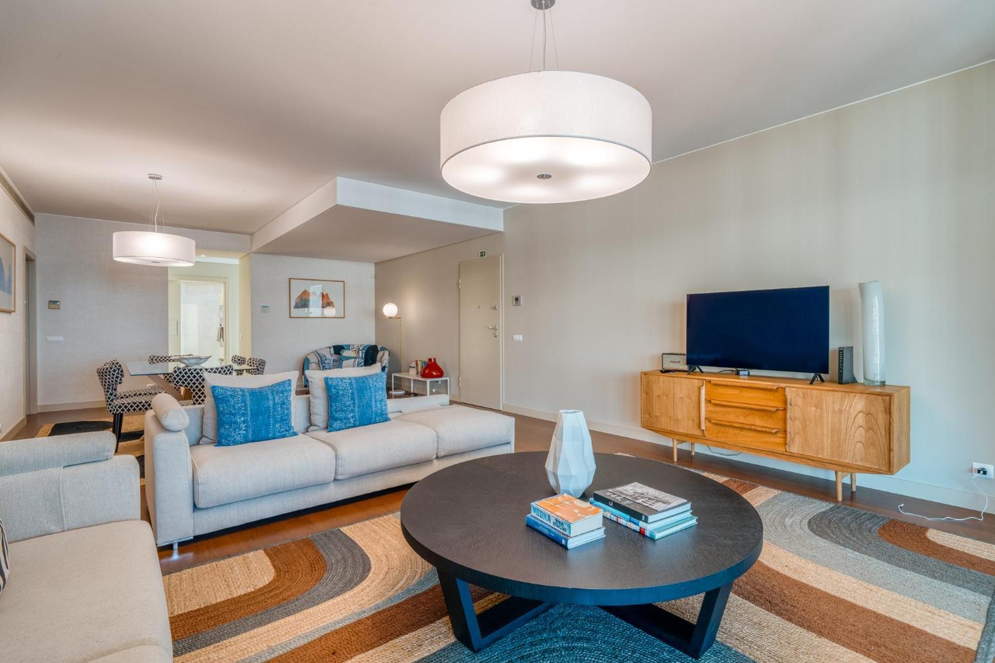 Suite 107 - Two Bedroom Apartment Фуншал Екстериор снимка